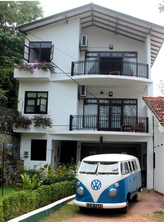 Edelweiss Residence Хиккадува Экстерьер фото
